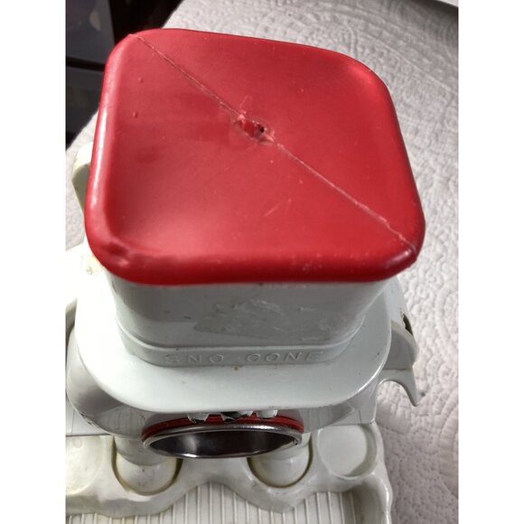 1960s Vintage HASBRO Snowman Sno-Cone Maker*Ice Shaver Retro Toy* Collectible - Picture 10 of 11